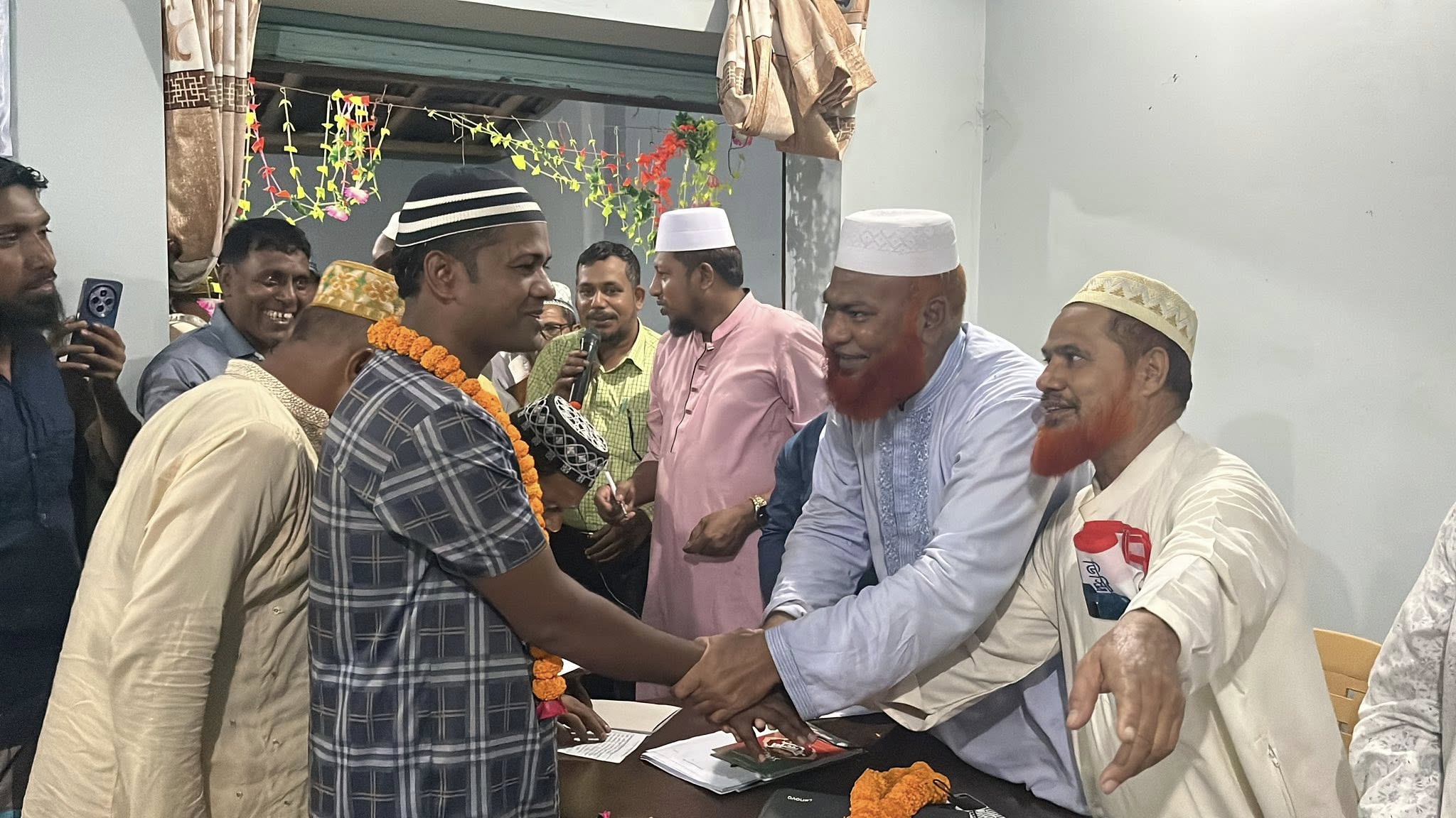 মেহেরপুরে ২৭ টি পরিবার জামায়াতে যোগদান